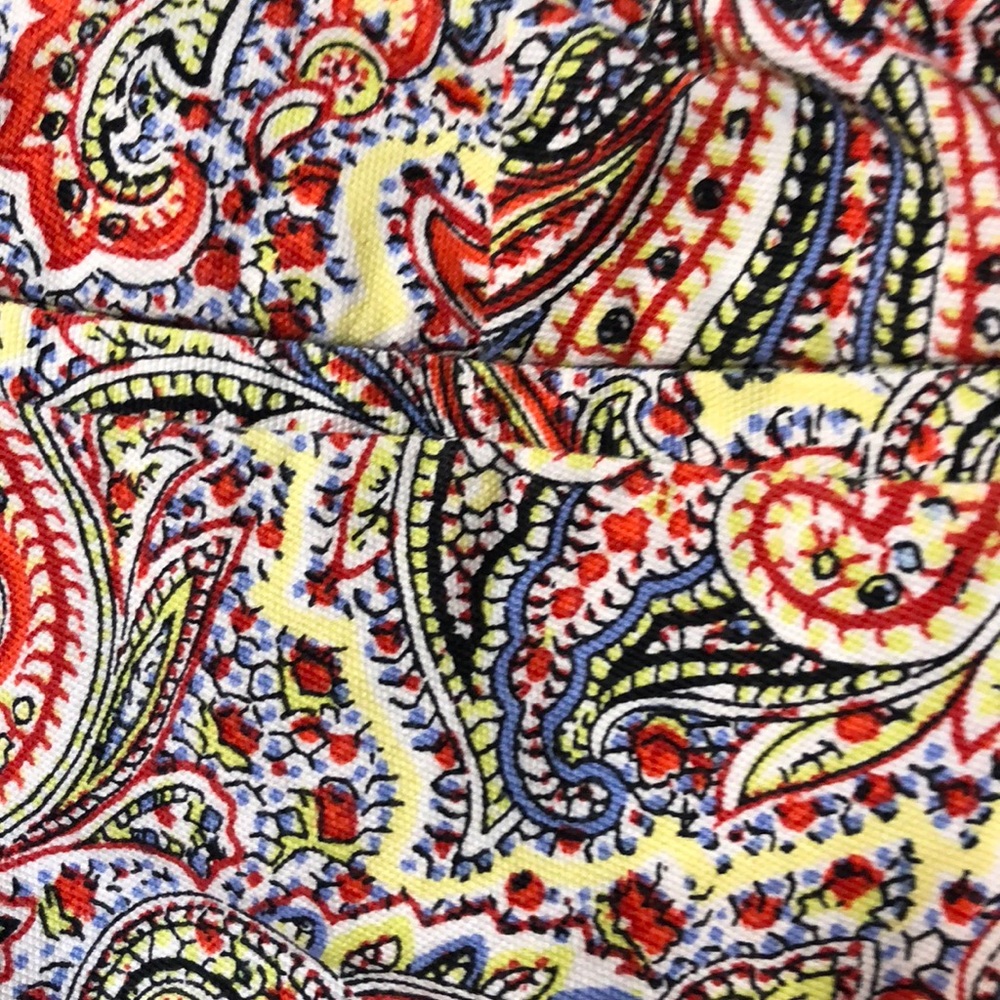 Capris - Picture 3 of 4
